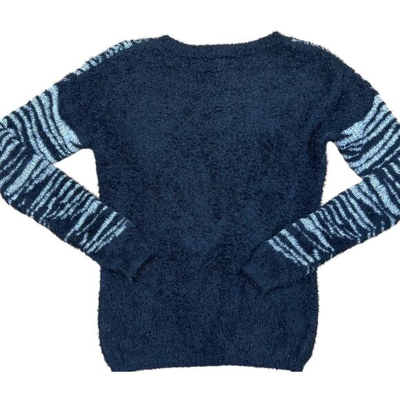 Yoki Fuzzy Sweater Womens Large Black Soft Knit Pullover Striped Sleeves Coz - Picture 3 of 3